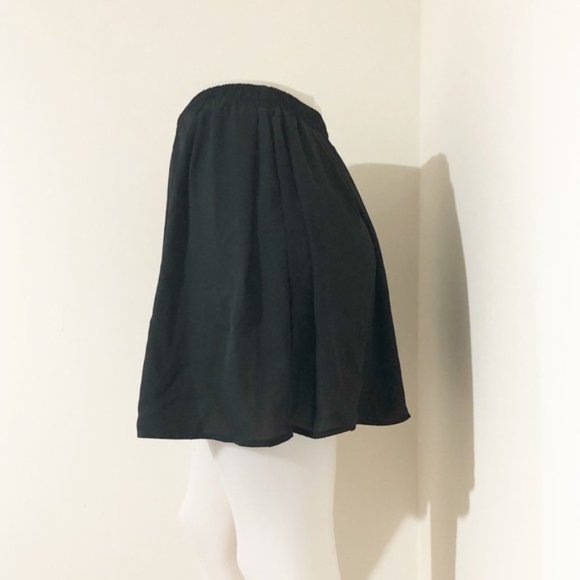 Brandy Melville | Black Dirndl Skirt | OS - Picture 5 of 7